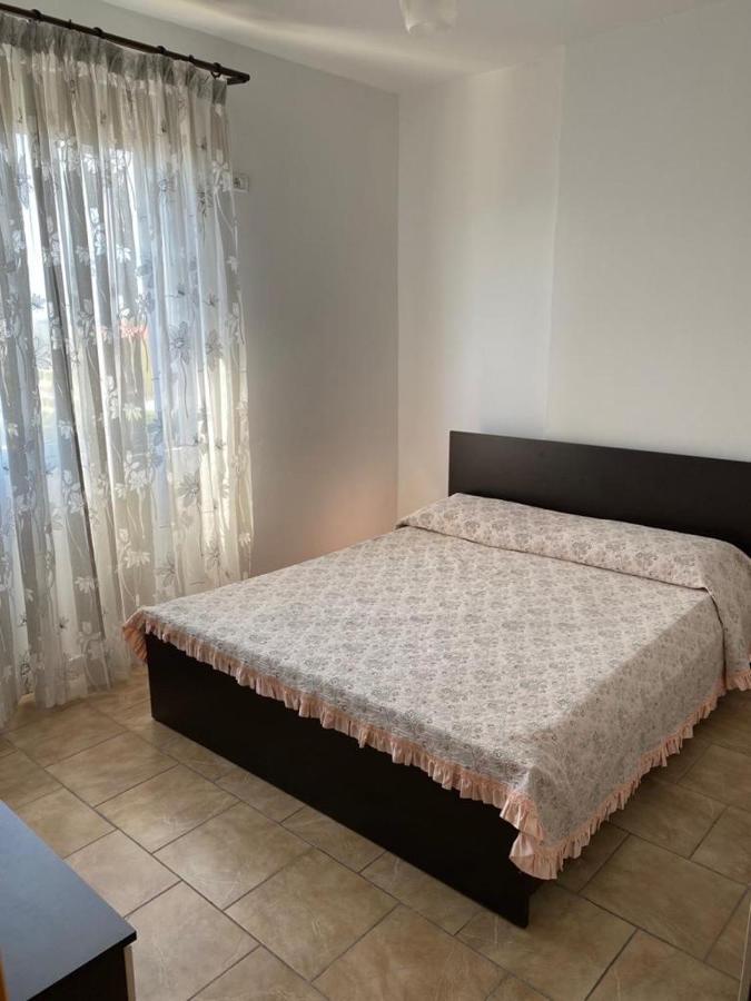 Appartement Agaraj Apartament à Orikum Extérieur photo