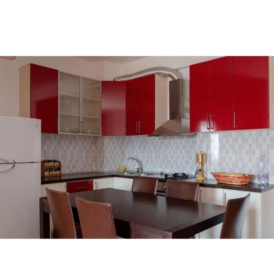 Appartement Agaraj Apartament à Orikum Extérieur photo