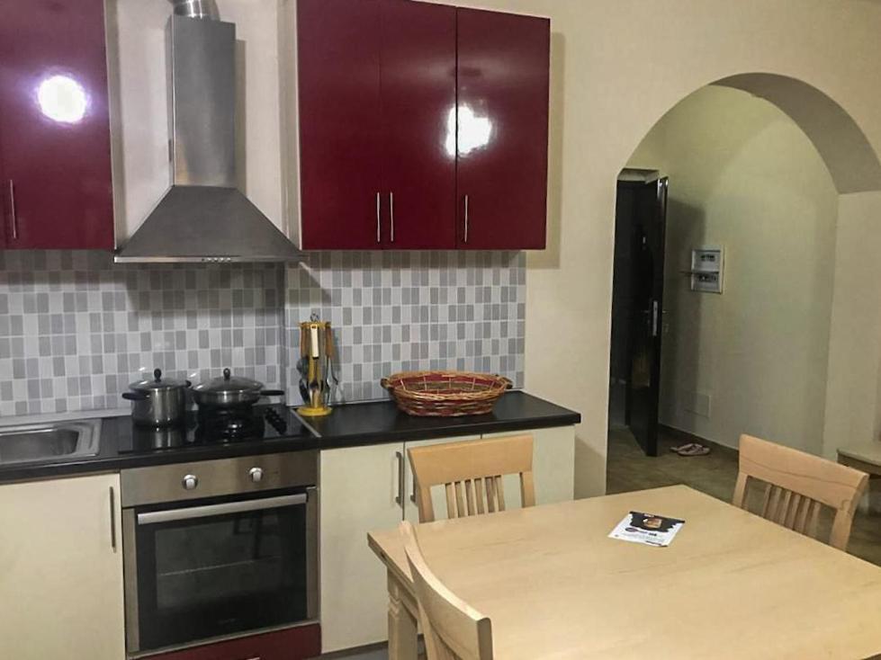 Appartement Agaraj Apartament à Orikum Extérieur photo
